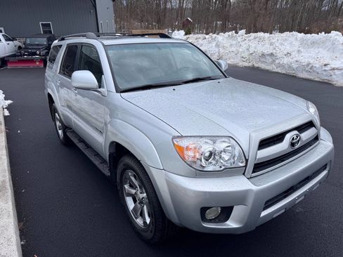 Used 2007 Toyota 4Runner Limited image 5