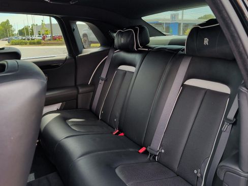 Used 2021 Rolls-Royce Ghost AWD/4WD image 34
