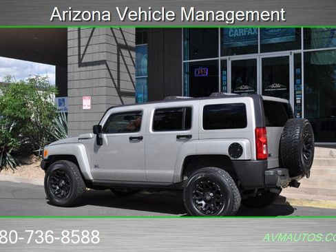 Used 2007 HUMMER H3 Luxury image 7