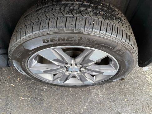 Used 2019 GMC Acadia SLT w/ LPO, Floor Liner Package image 46