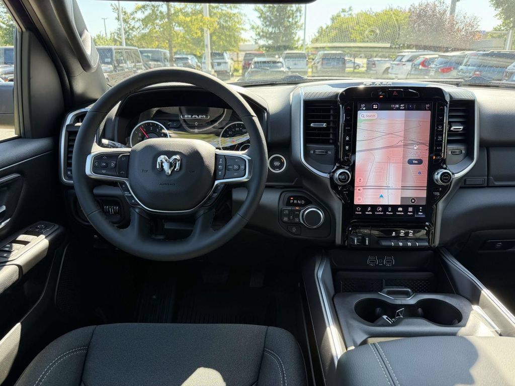 New 2027 RAM 1500 4x4 Crew Cab image 17
