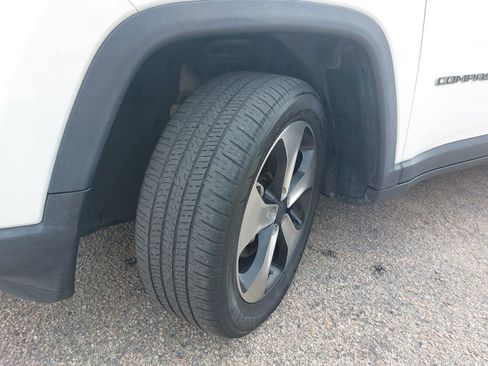 Used 2017 Jeep Compass Latitude w/ Popular Equipment Group image 30