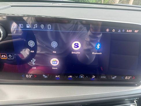 New 2026 Chevrolet Traverse LT image 23