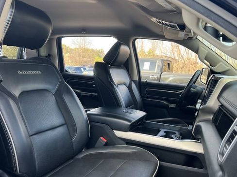 Used 2020 RAM 1500 Laramie image 33