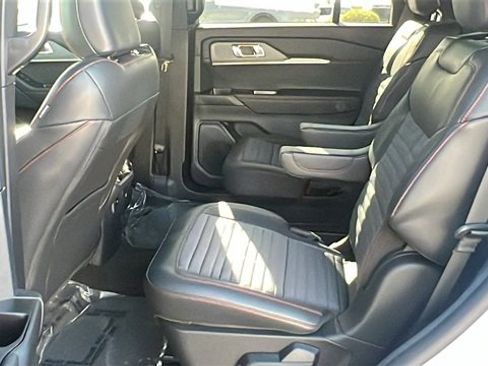 New 2025 Ford Explorer ST-Line w/ Premium Package image 18