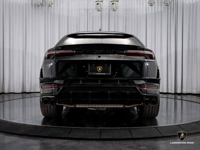 Used 2024 Lamborghini Urus S AWD/4WD image 6