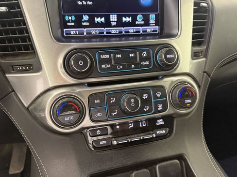 Used 2018 Chevrolet Suburban LS w/ All-Season Package image 21