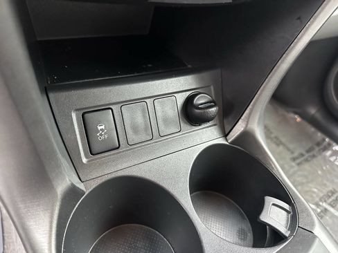 Used 2012 Toyota RAV4 4WD w/ Value Pkg image 14