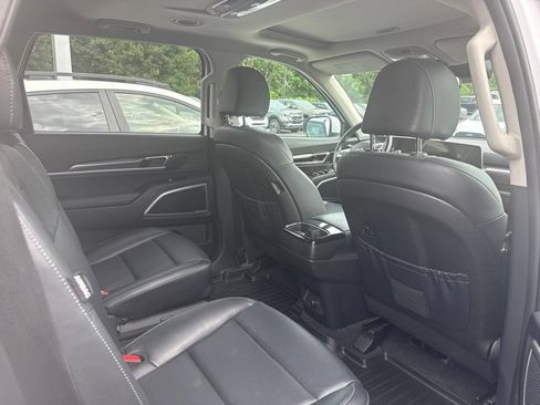 Used 2023 Kia Telluride S w/ S Sunroof Package AWD/4WD image 6