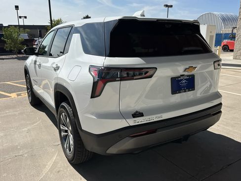 New 2026 Chevrolet Equinox LT w/ Convenience Package II image 3