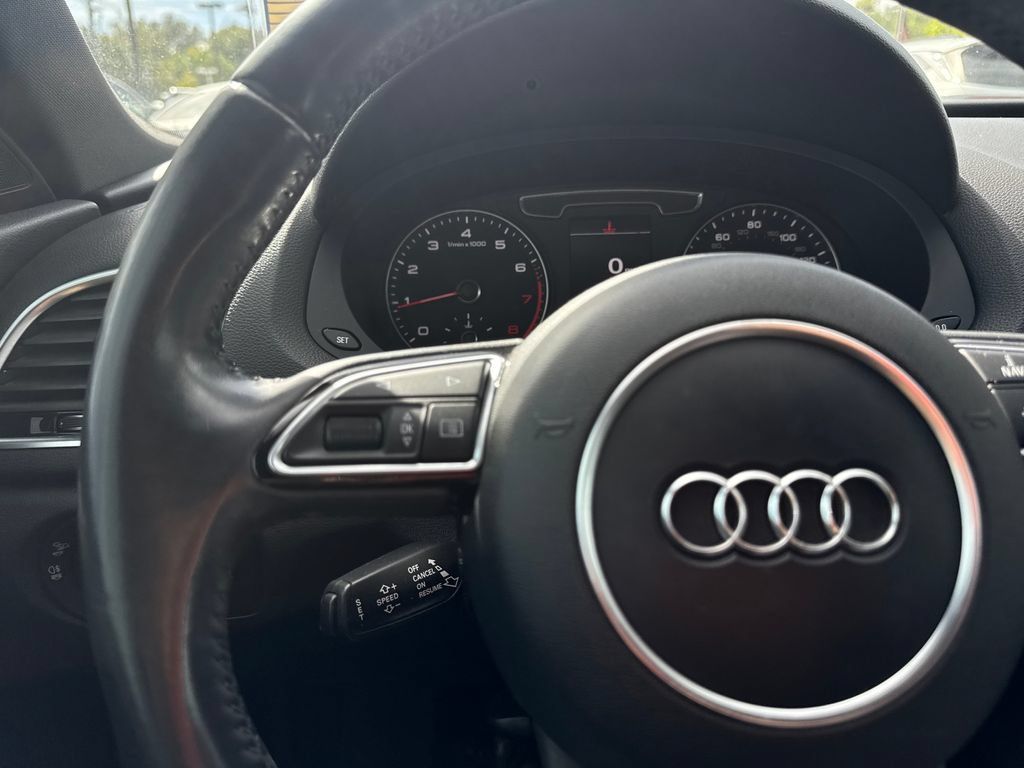 Used 2018 Audi Q3 2.0T Premium Plus AWD/4WD image 61