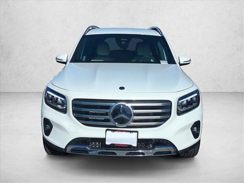 Certified 2025 Mercedes-Benz GLB 250 image 5