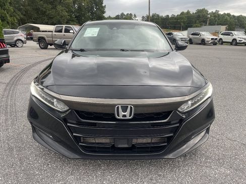 Used 2018 Honda Accord Sport image 5