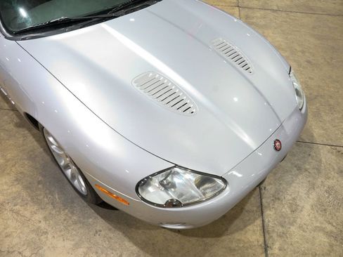 Used 2001 Jaguar XK8 Convertible RWD image 32
