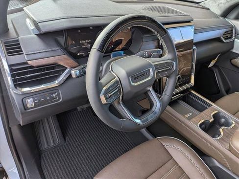 New 2026 GMC Acadia Denali Ultimate image 3