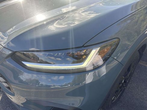 Used 2023 Honda HR-V Sport image 8