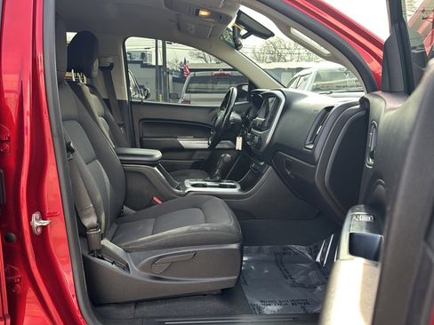 Used 2021 Chevrolet Colorado LT image 12