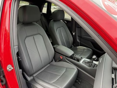 Used 2023 Audi Q3 2.0T Premium Plus w/ Premium Plus Package AWD/4WD image 41