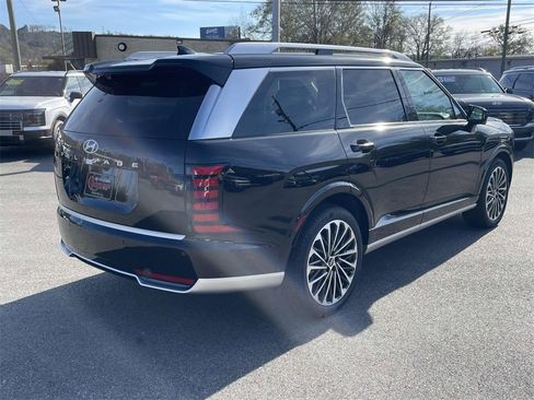 New 2026 Hyundai Palisade Calligraphy image 3