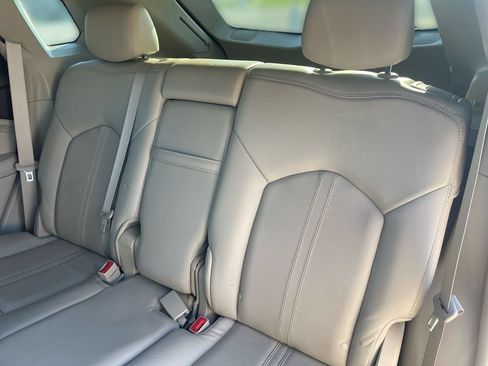 Used 2015 Cadillac SRX Luxury w/ Driver Awareness Package FWD image 29