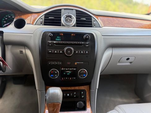 Used 2012 Buick Enclave Premium w/ LPO, Cargo Convenience Pkg image 11
