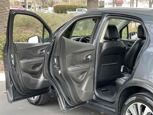 Used 2018 Buick Encore Essence image 63