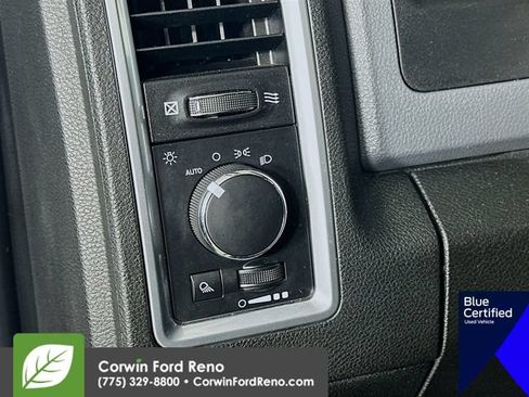 Used 2019 RAM 1500 Classic SLT AWD/4WD image 13