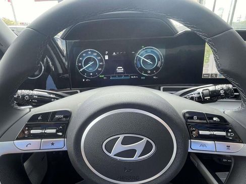 New 2026 Hyundai Elantra Limited FWD image 42