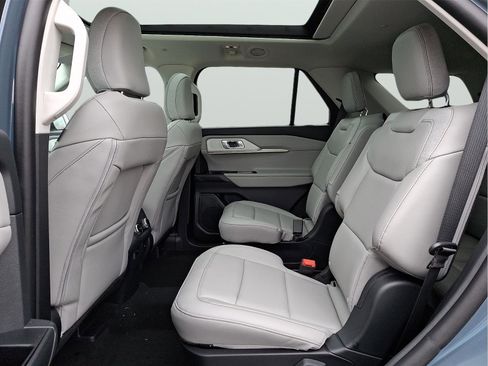 New 2026 Ford Explorer Active w/ Active Comfort Package image 11