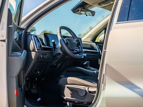 New 2026 Kia Sorento LX image 14