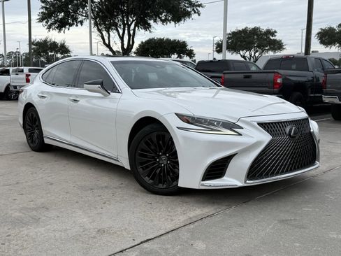 Used 2020 Lexus LS 500 image 2