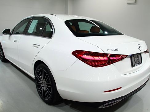 Used 2023 Mercedes-Benz C 300 4MATIC Sedan image 13