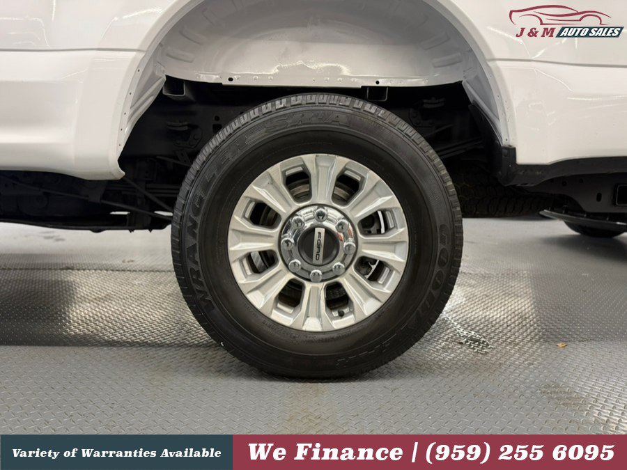 Used 2022 Ford F350 XLT w/ XLT Value Package AWD/4WD image 13