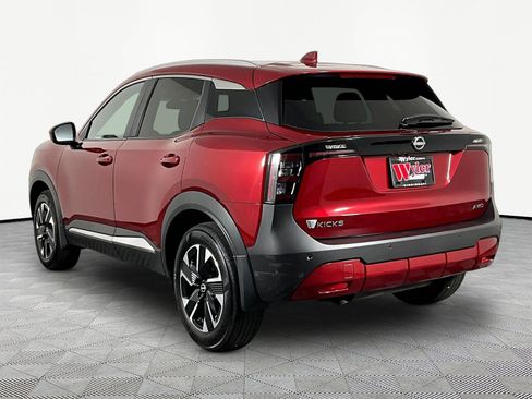 Certified 2025 Nissan Kicks SV w/ SV Premium Package AWD/4WD image 4