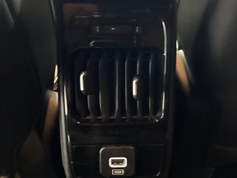 Used 2024 Jeep Compass Trailhawk AWD/4WD image 34