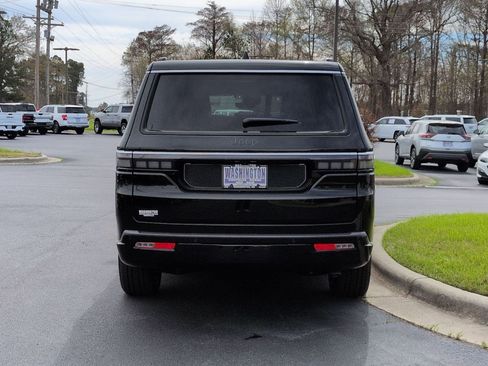 New 2026 Jeep Grand Wagoneer L 2WD image 6