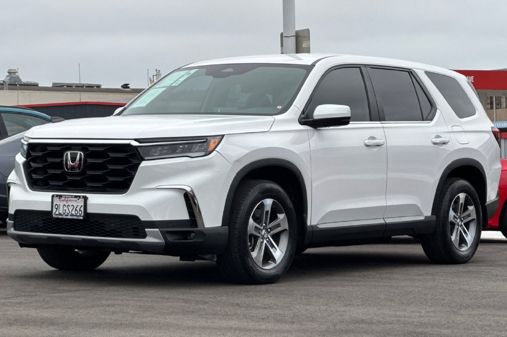 Certified 2024 Honda Pilot EX-L image 8