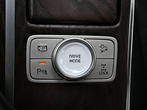 Used 2023 Genesis GV80 3.5T w/ Prestige Package AWD/4WD image 34