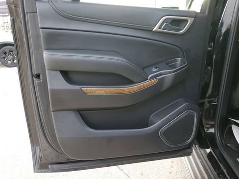 Used 2020 GMC Yukon XL Denali w/ Open Road Package image 19