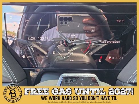 New 2026 GMC Yukon AT4 Ultimate AWD/4WD image 30