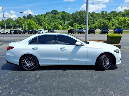 Used 2025 Mercedes-Benz C 300 Sedan image 7