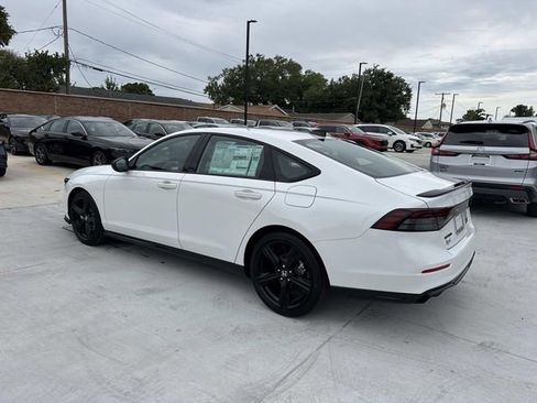New 2026 Honda Accord Sport image 2