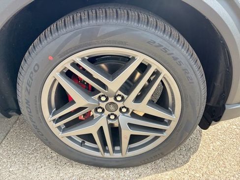 New 2026 Ford Explorer ST w/ Sun And Sound Package image 11