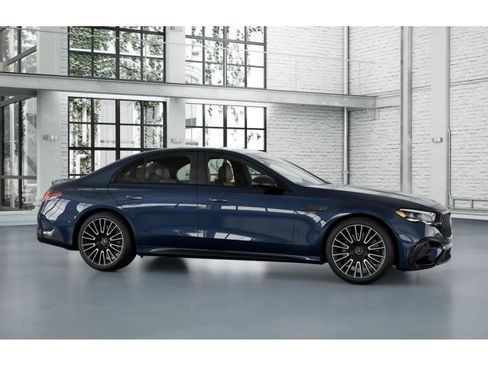 New 2026 Mercedes-Benz E 53 AMG e 4MATIC Sedan image 14