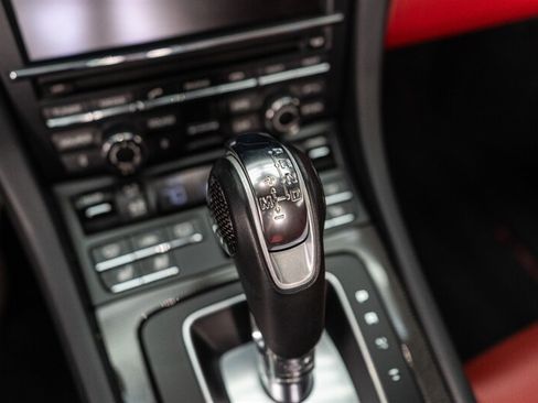 Used 2014 Porsche 911 Turbo S AWD/4WD image 91