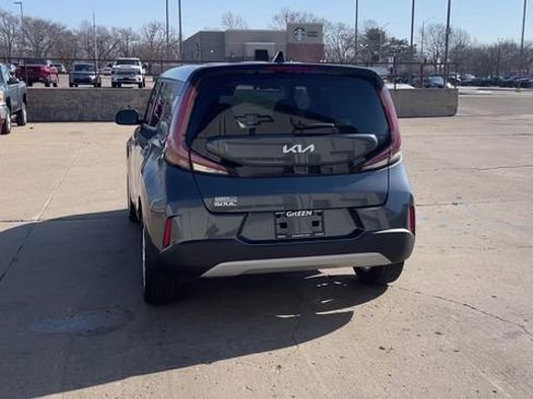 Used 2024 Kia Soul LX w/ Option Group 015 image 7