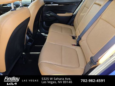 Used 2024 Kia Seltos EX FWD image 12