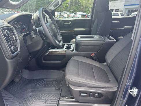 Certified 2022 Chevrolet Silverado 1500 RST image 9