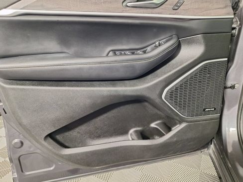 Used 2023 Jeep Grand Cherokee 4WD 4xe image 31