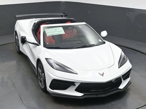 New 2027 Chevrolet Corvette Stingray Coupe w/ 1LT RWD image 28